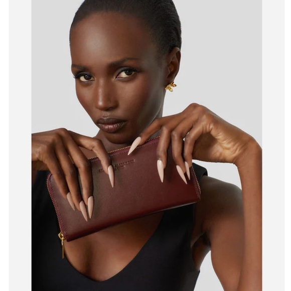 Brandon Blackwood Handbags - Brandon Blackwood Lynn Burgundy Leather Wallet